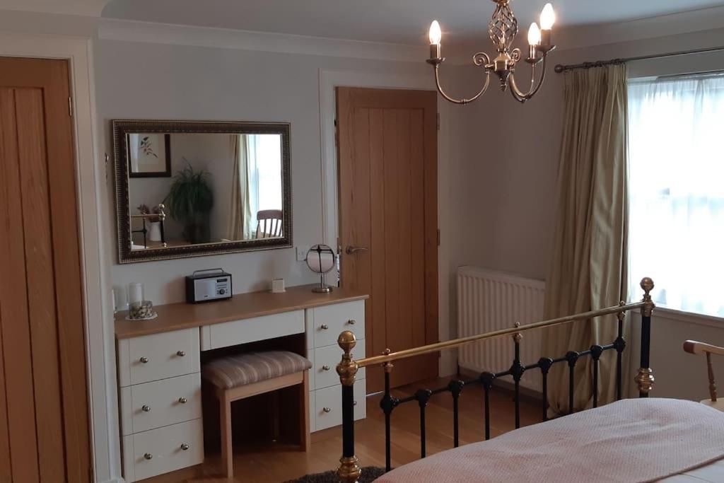 Vila Pinewood Cotage - Country Walks And Relaxation Blairgowrie and Rattray Exteriér fotografie